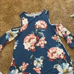 floral cold shoulder half sleeve